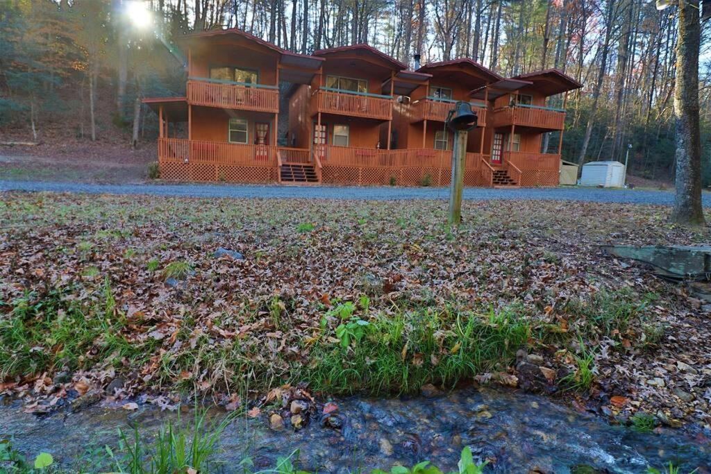 Amazing Cabin Fireplace And Stream #11 เฮเลน ภายนอก รูปภาพ